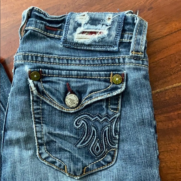 Jeans - Picture 2 of 6